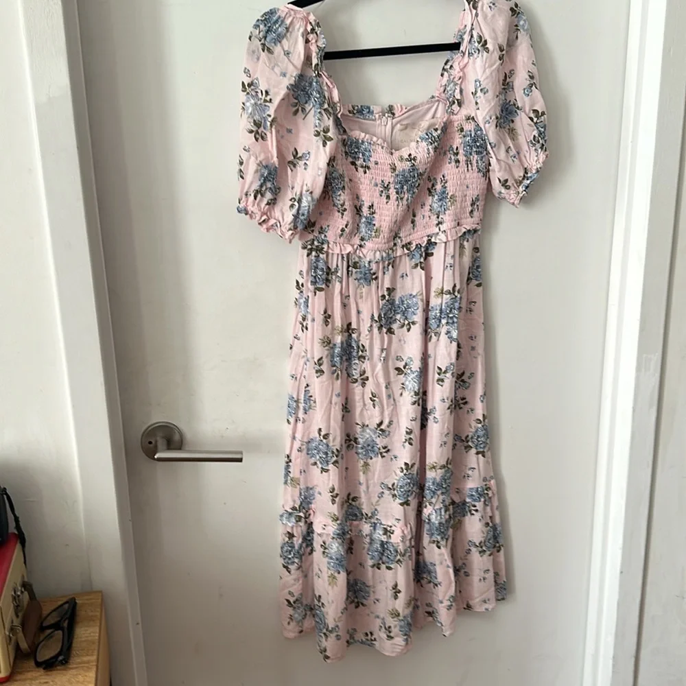Gal Meets Glam Isabel Smocked Midi Dress Pink Blue Floral Print Size 0 - Picture 2 of 6